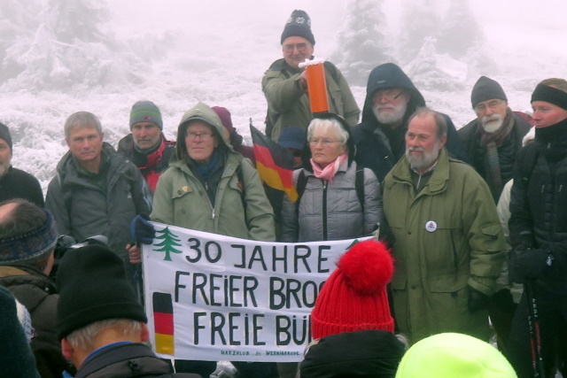 Jahrestag der Brockenmauer-Öffnung“ am 3. Dezember 2019 mit dem Vorsitzenden des Wanderverbandes Niedersachsen, Ulrich Gövert (© Foto: Christian Drescher)