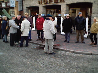Bild 1: Wandergruppe des GGV in Gifhorn